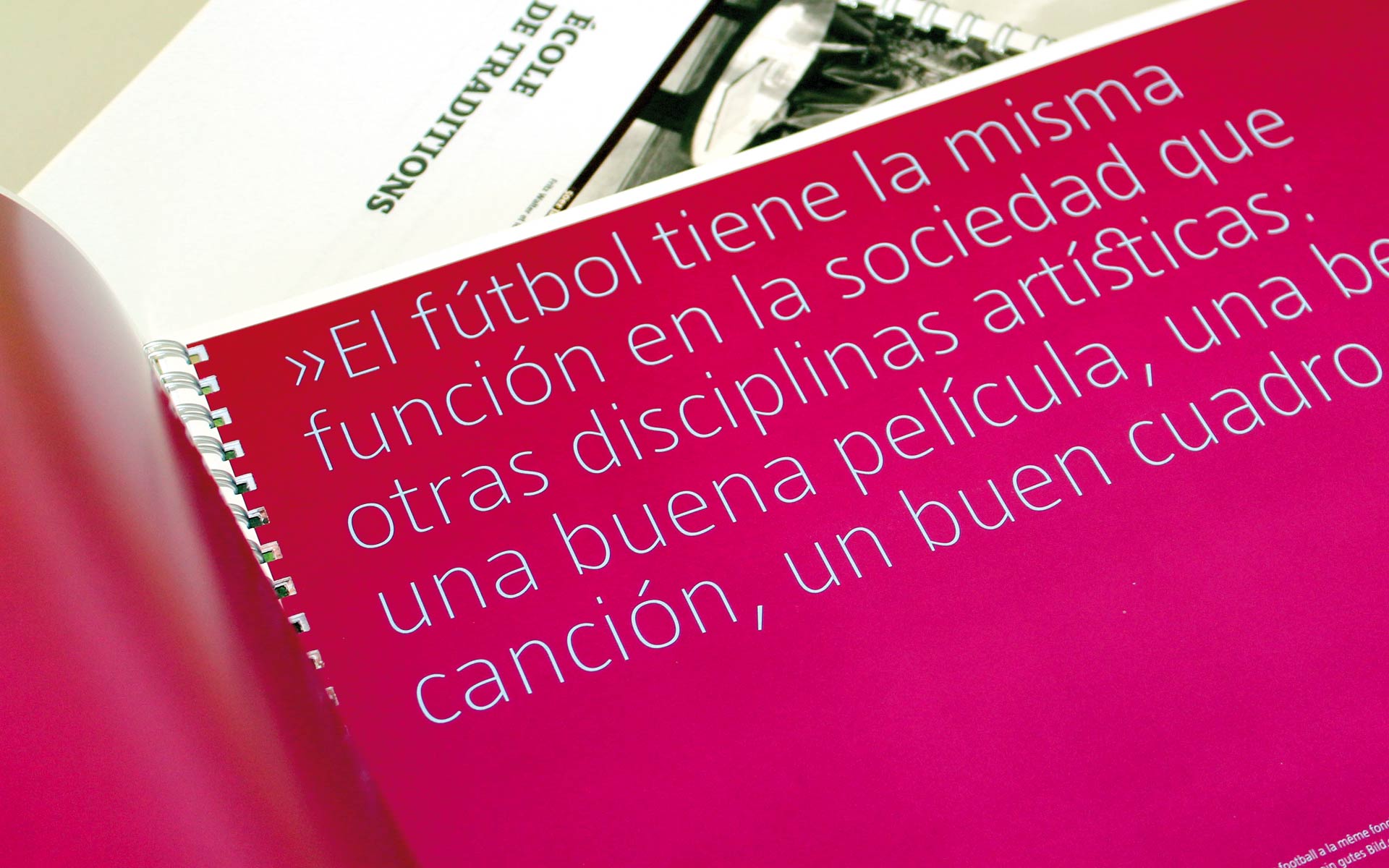 Sportschule Hennef Kommunikationsmittel, Corporate Communication, Imagebroschüre, Doppelseite, Typografie